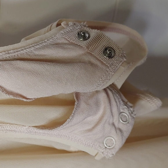 ARITZIA Wilfred Free Zosia mesh bodysuit XXS - Picture 9 of 10